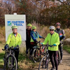 Sun-Nov-5-Eastern-Trail-Biddeford-to-Kennebunk-5-riders-14m-class-DA-Unknown-photographer